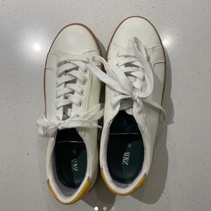 zara sneakers